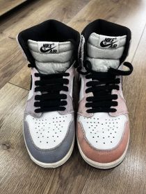 Air Jordan 1 Retro High OG Skyline