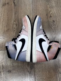 Air Jordan 1 Retro High OG Skyline