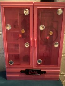 Szafa Barbie