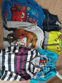 Ubranka dla chłopca 122-128 cm