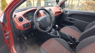 Ford Fiesta mk6 lift