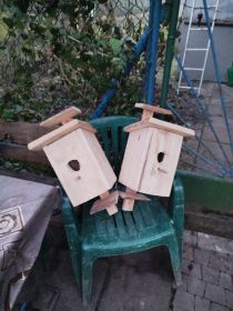 Sprzedam karmniki dla ptaków
