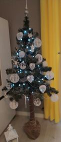 Sprzedam choinkę bez ozdób