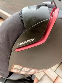 Sprzedam fotelik dziecięcy do samochodu