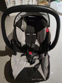 Fotelik samochodowy - nosidełko Recaro + dwie bazy ISOFIX
