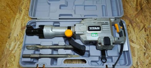 Elektronarzędzia i narzędzia spalinowe