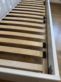 Łóżko pojedyńcze