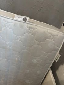 Łóżko pojedyńcze