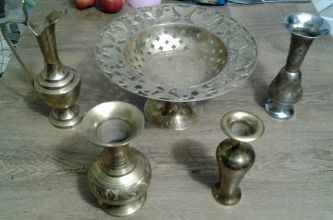 Mosiężne wazoniki, patera w zestawie sprzedam