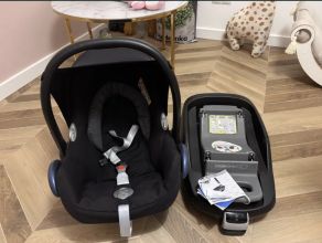 Fotelik dziecięcy samochodowy Maxi-Cosi z bazą Family Fix