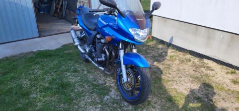 Motocykl Kawasaki zr7 750
