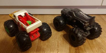 Hot wheels monster truck duże