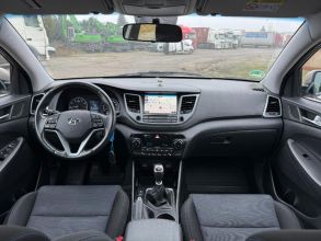 Hyundai Tucson 1.6 BENZYNA Klimatronik Nawigacja Kamera...