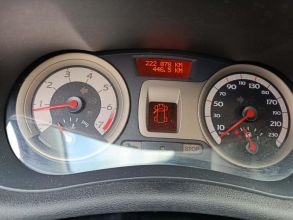 Renault Clio III 1.6 16v benzyna 88km