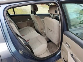 Renault Clio III 1.6 16v benzyna 88km