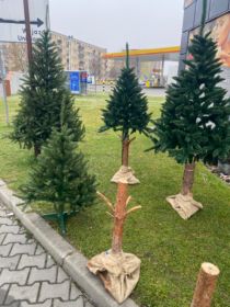 Choinki sztuczne