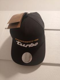 Oryginalne buty, odzież