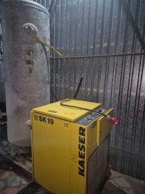 Sprezarka srubowa KAESER SK 19