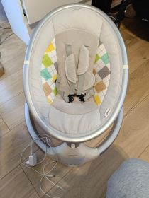 Bujaczek elektryczny dla niemowlaka