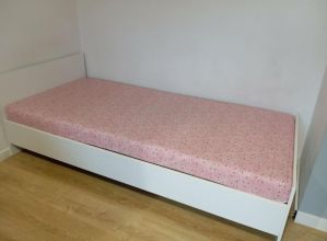 Łóżko pojedyńcze