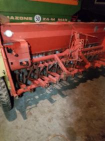 Sprzedam siewnik poznaniak na docisku 1988r