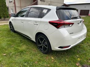 Do sprzedania Toyota Auris 1,8 benzyna hybryda