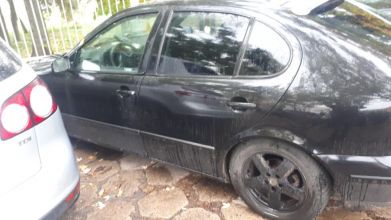 Sprzedam leon 1gaz alus