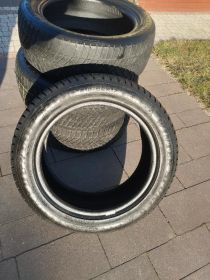 Opony zimowe Dunlop 215/ 55 R17