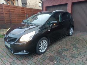 Toyotę Verso 2012 rok o pojemności silnika 2. 0 D- 4D...