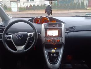 Toyotę Verso 2012 rok o pojemności silnika 2. 0 D- 4D...