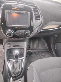 Sprzedam Renault Captur benzyna 2014
