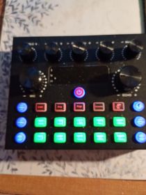 Profesjonalny mikser audio, karta dźwiękowa na żywo...