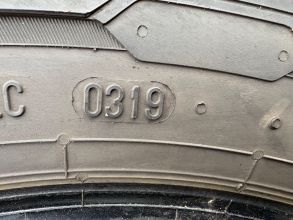 Opony Wielosezonowe Uniroyal 235/65/16c