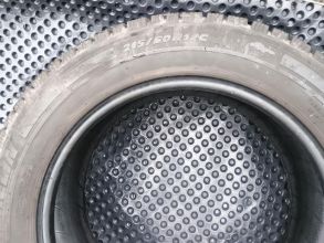 Sprzedam opony 215/60/17C zima