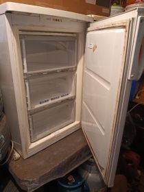 Sprzedam zamrażarkę