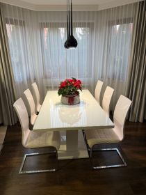 Stół z 6 krzesłami