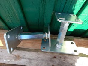 Regulowane wsporniki slupka 2szr