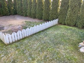 Płotek na działkę