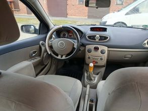Renault Clio III 1.6 16v benzyna
