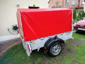 Plandeki na przyczepkę