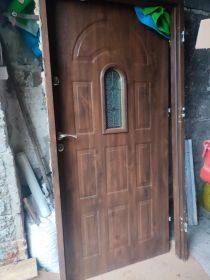 Sprzedam drzwi zewnętrzne