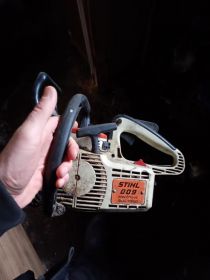Piła spalinowa Stihl 009
