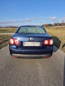 Volkswagen JETTA 1.6 Benzyna
