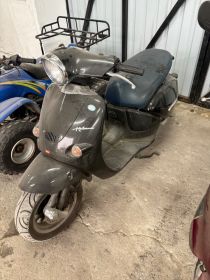 Sprzedam Dwa skutery + quad