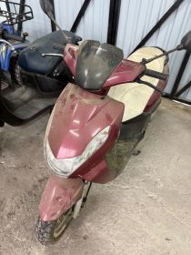 Sprzedam Dwa skutery + quad