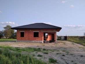 Sprzedam dom w stanie surowym otwartym – Kolnica