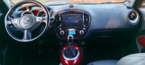 Nissan Juke Tekna 1.6 benzyna
