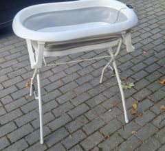 Wanienka składana ze stojakiem