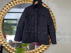 Czarna puchowa kurtka Moncler S/M