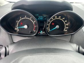 Sprzedam Ford Fiesta 1,3 benzyna